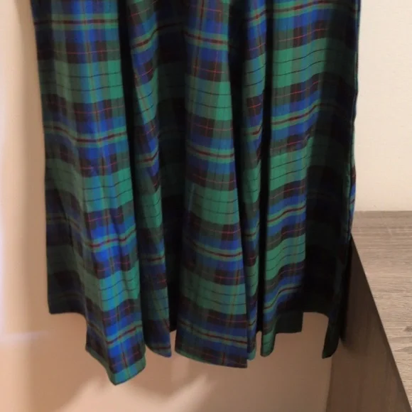 Unique Vintage Plaid Dress W Red Tr Sz XL P2P": 21in Waist:18in S2hem:42.5in - Picture 2 of 5